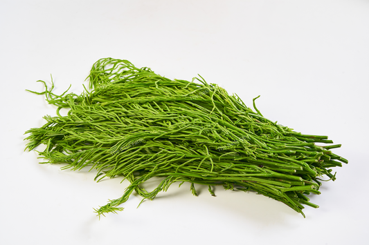 Cha-om (Acacia leaves)